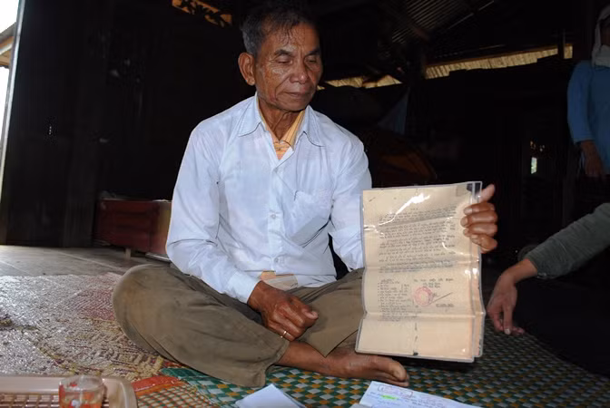 Người dân địa phương vẫn lưu giữ chứng tích của những ngôi đền cổ