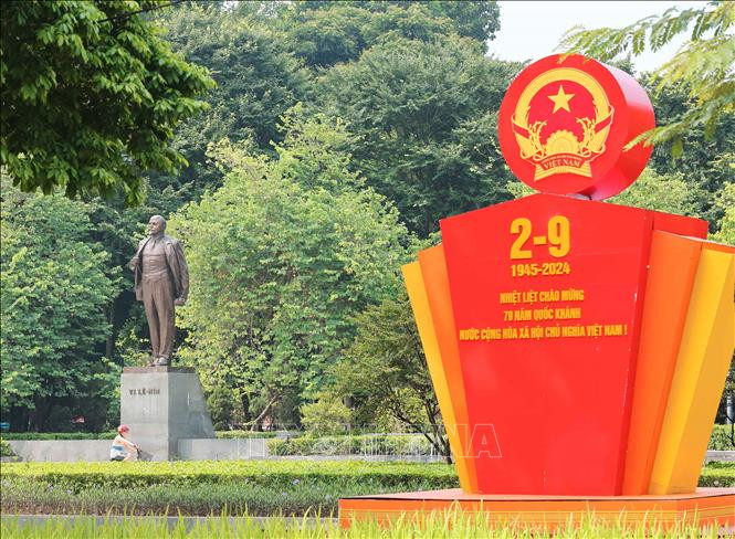 Công viên Lê Nin dịp kỷ niệm 79 năm Quốc khánh nước Cộng hoà xã hội chủ nghĩa Việt Nam.