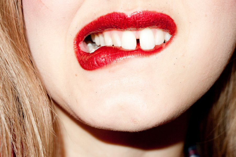 Bo 5 giay nhin tuong rang: Biet ngay ai ngam thia vang