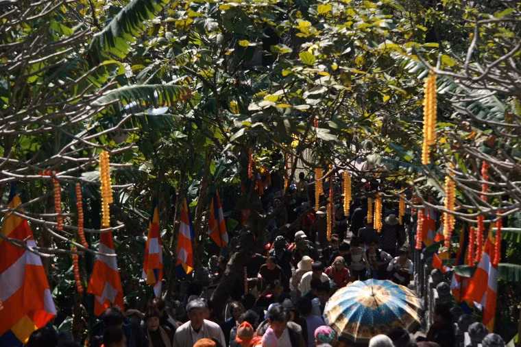 Trước giờ khai hội, có trên 24 vạn khách về Yên Tử.