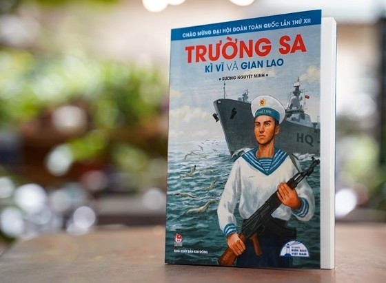 Sang mai nhung guong anh hung qua cam, kien trung-Hinh-2