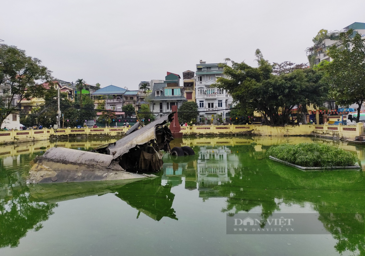 Địa điểm máy bay rơi hiện được công nhận là di tích lịch sử, thu hút đông đảo du khách trong và ngoài nước đến tham quan.