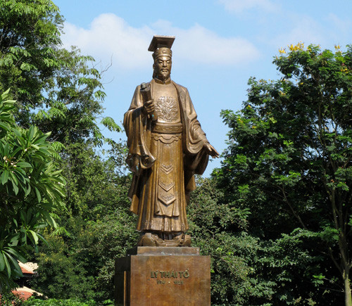 Sự xuất hiện của triều Lý gắn liền với giai thoại về tài năng của các bậc thiền sư thiền phái Diệt Hỷ.