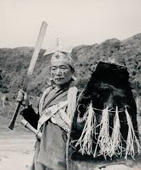 Trang bị của chiến binh Tây Tạng xưa. Nguồn: Tanienthnic.com.