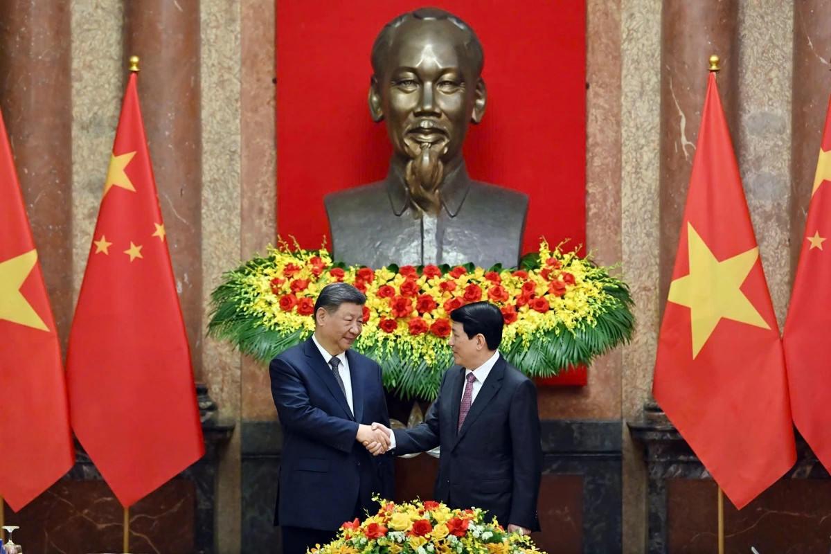 Viet Nam - Trung Quoc: Kien dinh thuc day su nghiep huu nghi giua hai nuoc-Hinh-2