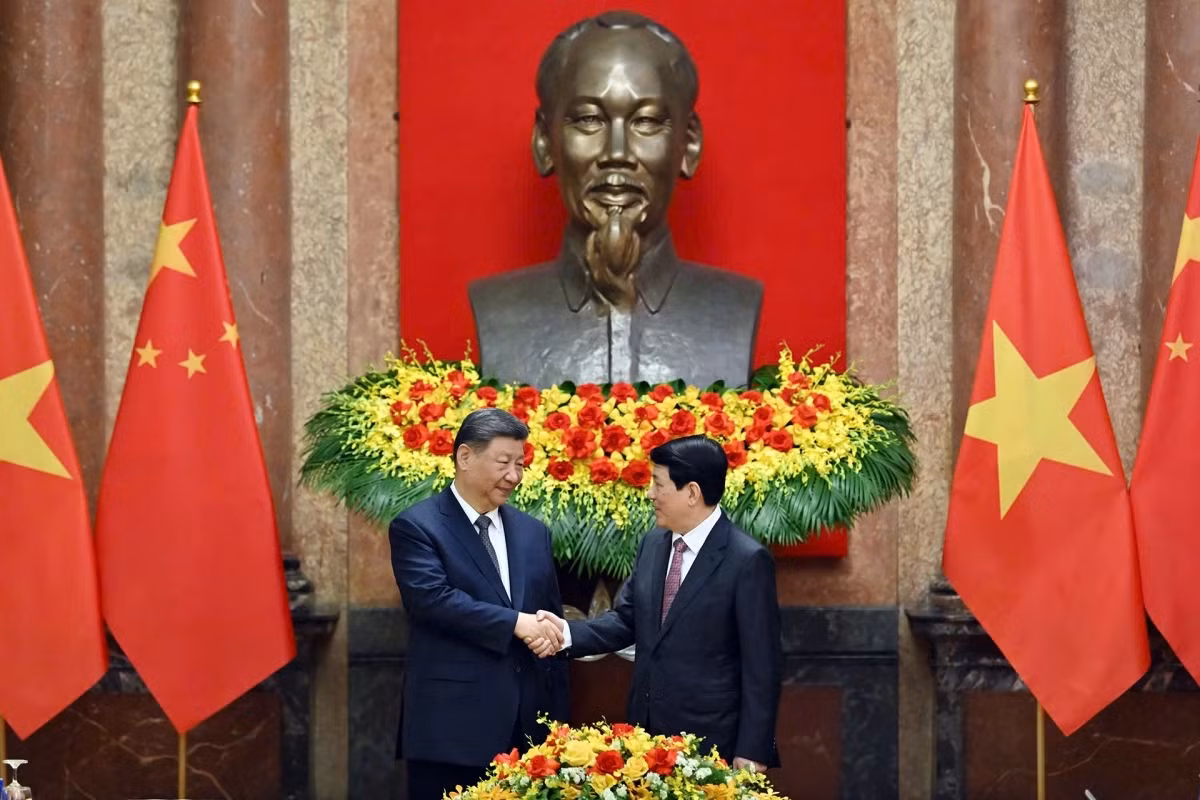 Viet Nam - Trung Quoc: Kien dinh thuc day su nghiep huu nghi giua hai nuoc-Hinh-2