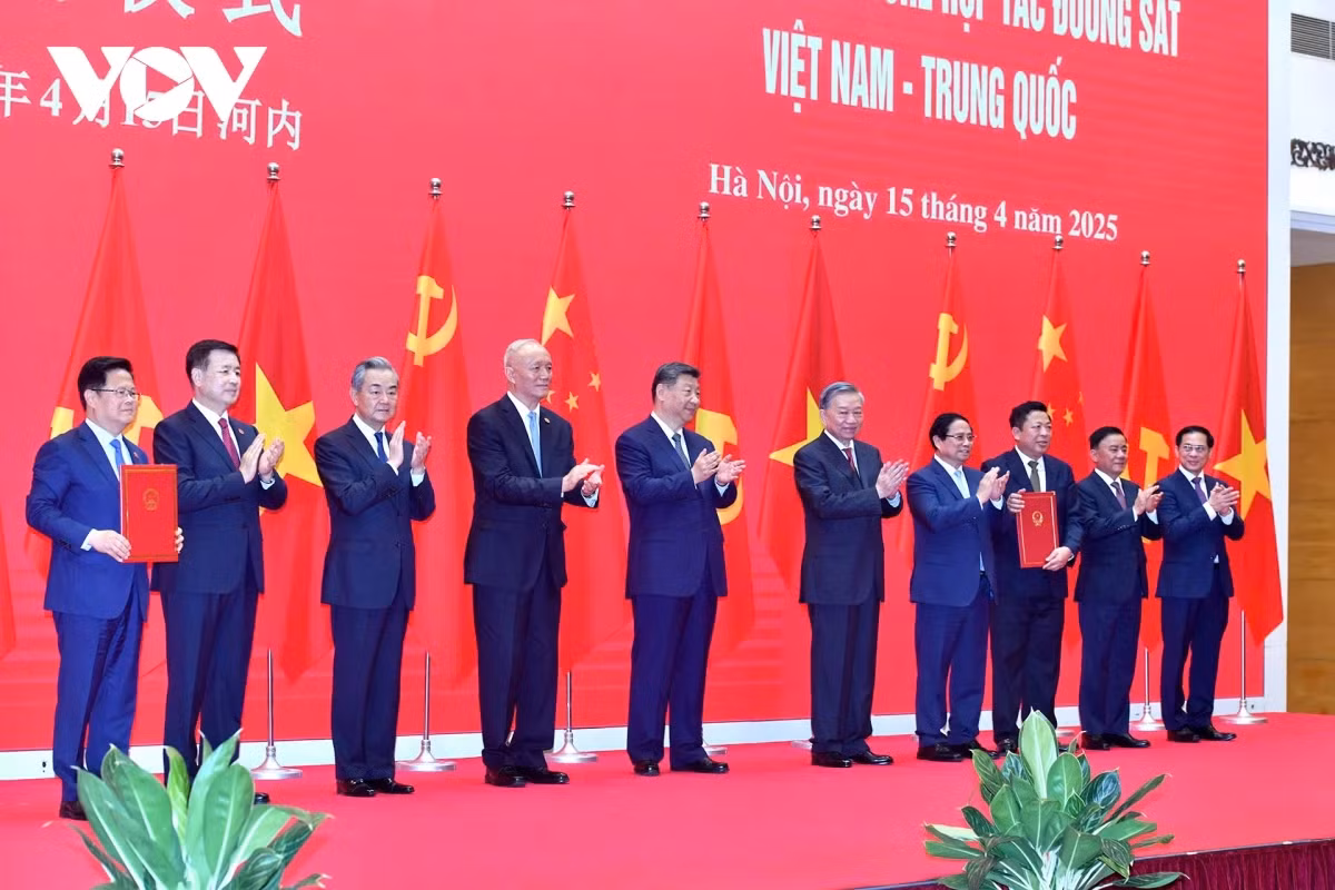 "Hữu nghị và hợp tác luôn là dòng chảy chính của quan hệ Việt – Trung" ảnh 1