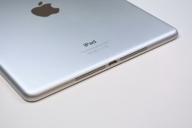 Mua iPad du Xuan Canh Ty nen tranh xa cac mau nay-Hinh-2