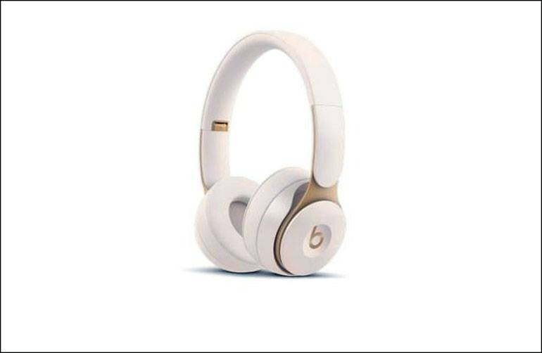  Beats Solo Pro là tai nghe được thiết kế cho những người thích âm thanh lớn và âm bass lớn, liên kết với trợ lý giọng nói Siri và tận hưởng tính năng giảm tiếng ồn rất hiệu quả./.