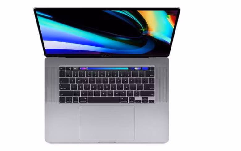 MacBook Pro sở hữu màn hình 15 inch, mỏng và nhẹ. Bàn phím rất nhanh nhạy.