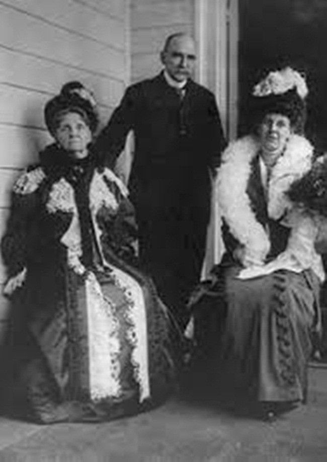 Người phụ nữ giàu “nứt đố đổ vách” nhưng keo kiệt đến phát hãi - Hình 5 Nguoi phu nu giau “nut do do vach” nhung keo kiet den phat hai-Hinh-5