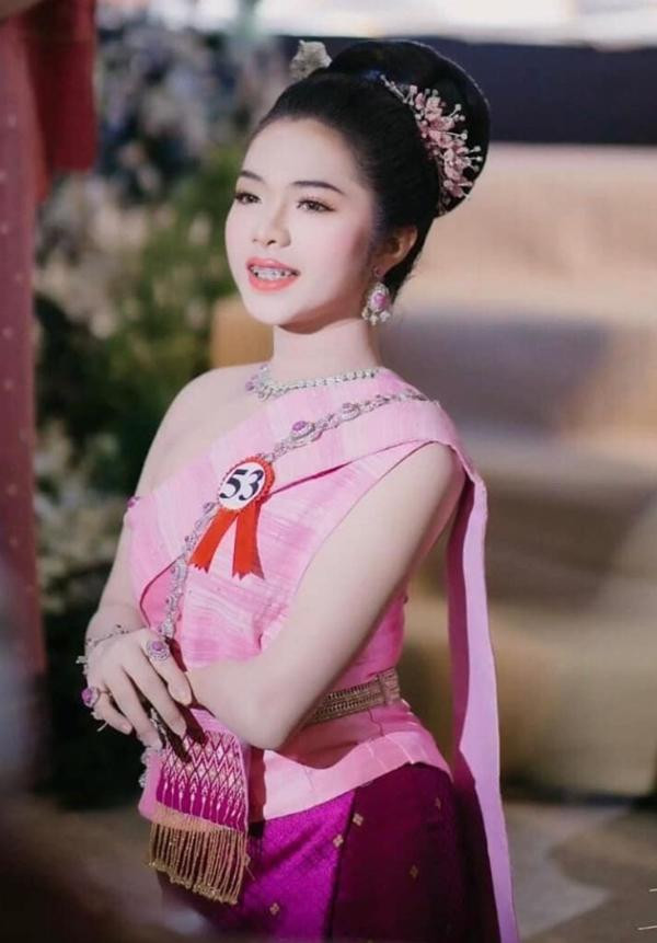 iều cô hạnh phúc nhất là luôn được gia đình ủng hộ và tự hào vì có thể tự nuôi sống bản thân.