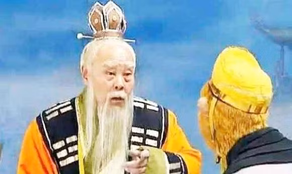 Trước Tôn Ngộ Không, cây gậy Như Ý thuộc về 3 chủ nhân khác - Hình 2 Truoc Ton Ngo Khong, cay gay Nhu Y thuoc ve 3 chu nhan khac-Hinh-2