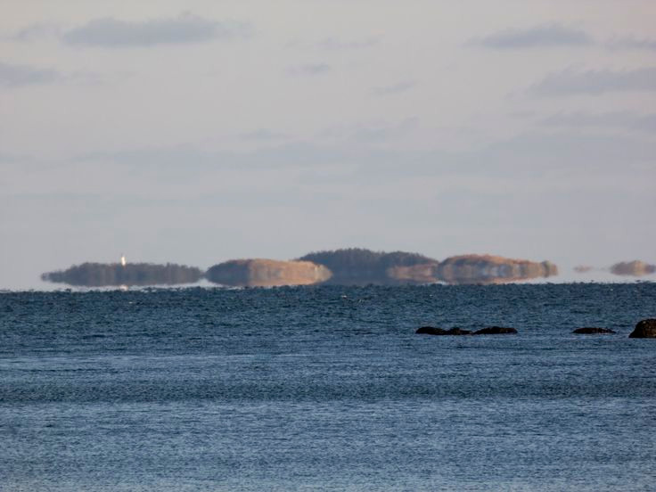  2. Được đặt theo tên phù thủy trong truyền thuyết. Cái tên "Fata Morgana" xuất phát từ Morgana le Fay, một phù thủy trong truyền thuyết vềvua Arthur. Người ta tin rằng bà sử dụng phép thuật để tạo ra những ảo ảnh nhằm đánh lừa con người. Ảnh: Pinterest.