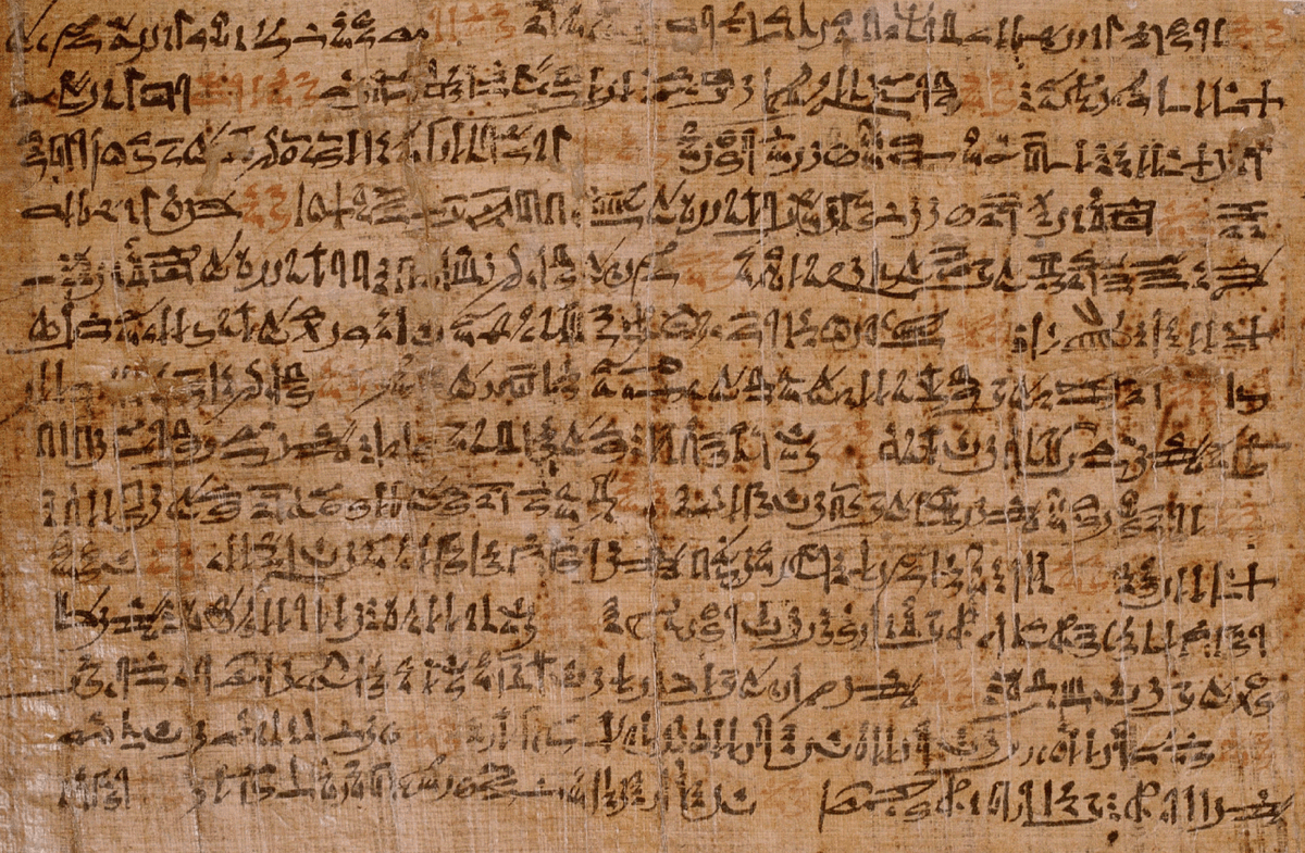  8. Đây là một trong những bằng chứng về trình độ toán học cao của người Ai Cập cổ. Berlin Papyrus 3024, cùng với các bản thảo khác như Rhind Papyrus, cho thấy người Ai Cập cổ đã phát triển những phương pháp toán học tiên tiến, đặt nền móng cho các nền văn minh sau này. Ảnh: Cambridge University Press &amp; Assessment.