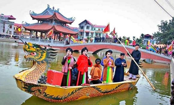 Diem ten 5 ngoi chua dep, linh thieng gan Ha Noi-Hinh-4