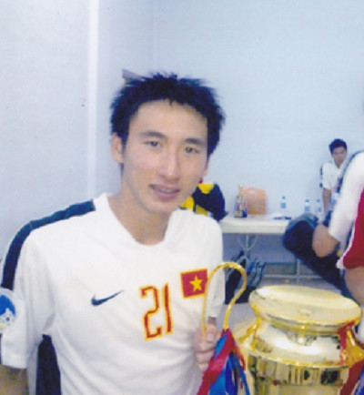 Nguyễn Hải Huy thi đấu ở vị trí tiền vệ cho tuyển U23 Việt Nam nhưng không quá nổi bật.