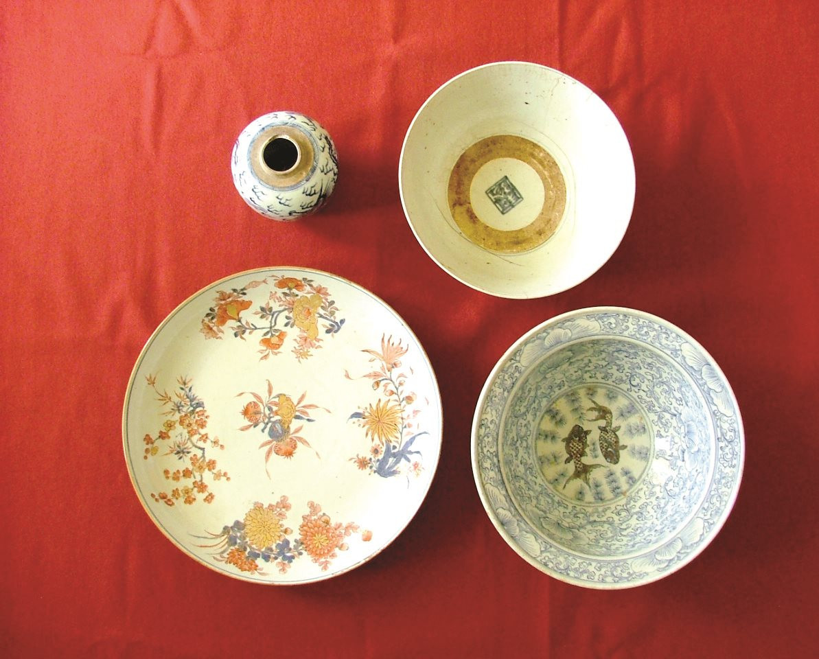 Độc đáo bộ sưu tập cổ vật hoàng tộc Chăm 400 năm tuổi - Hình 2 Doc dao bo suu tap co vat hoang toc Cham 400 nam tuoi-Hinh-2