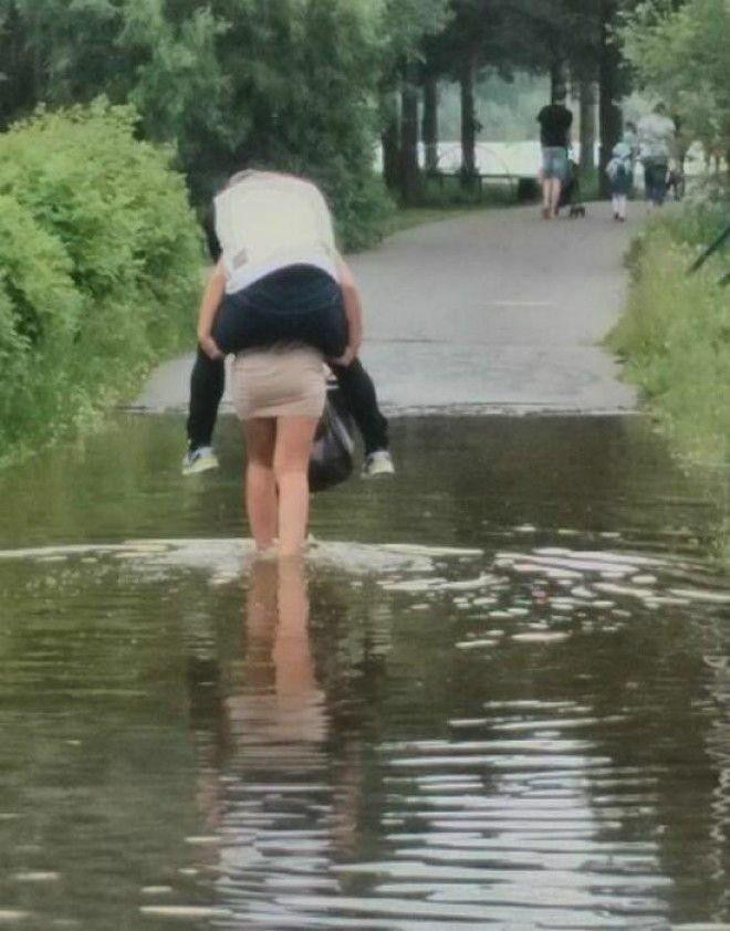 Người đàn ông em yêu đôi khi có những phút giây yếu đuối không ngờ.