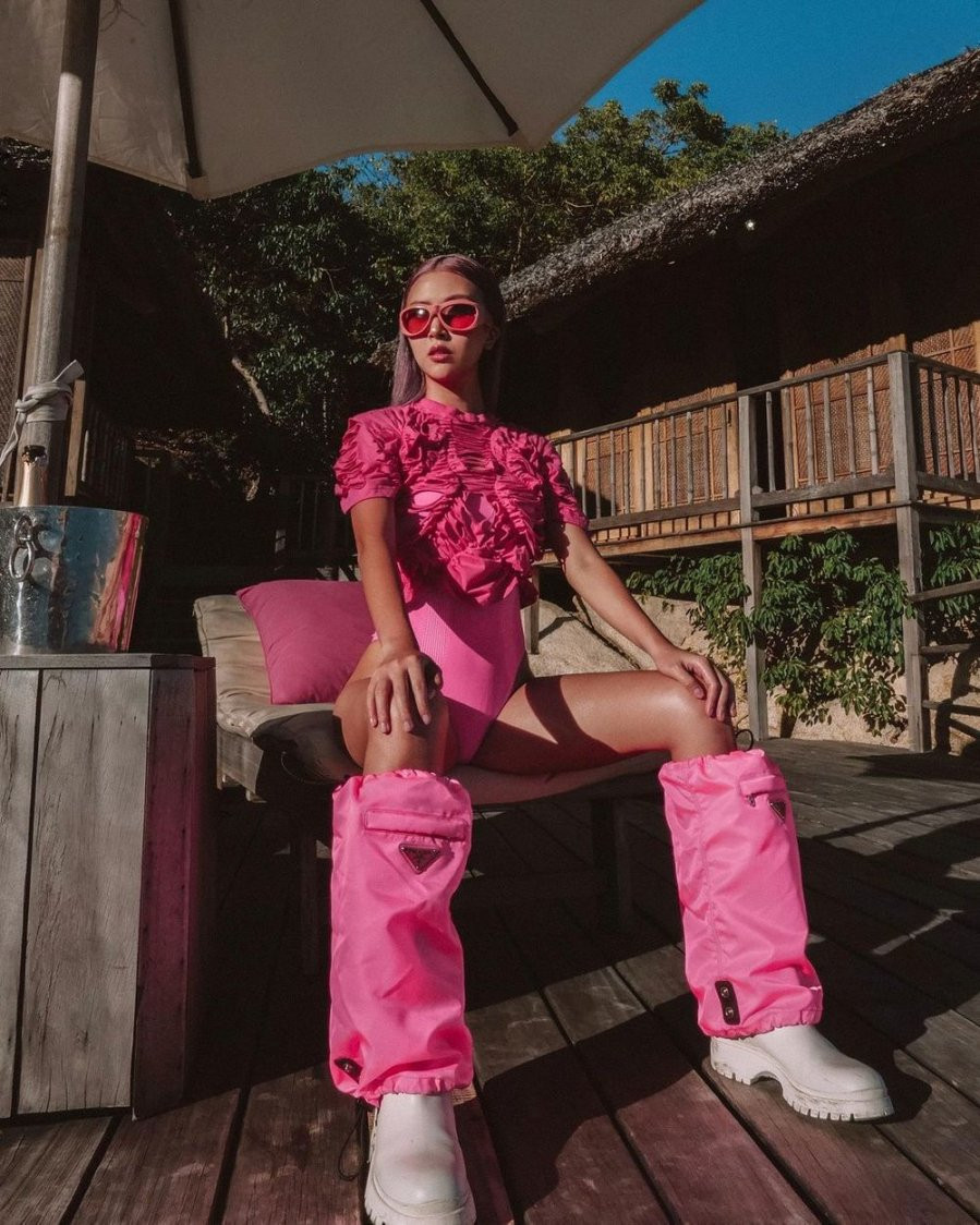 Sao Việt và những món phụ kiện khó hiểu - Hình 7 Sao Viet va nhung mon phu kien kho hieu-Hinh-7