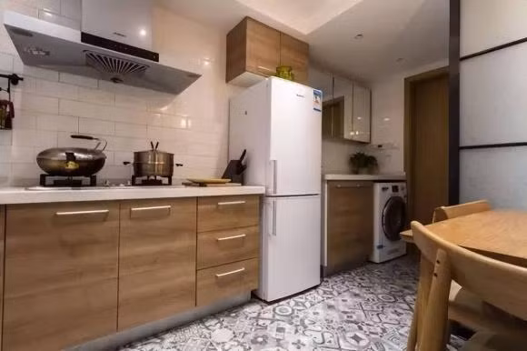 Phu nu Nhat cai tao nha cu, can ho rong 50m2 don gian khong tuong-Hinh-11