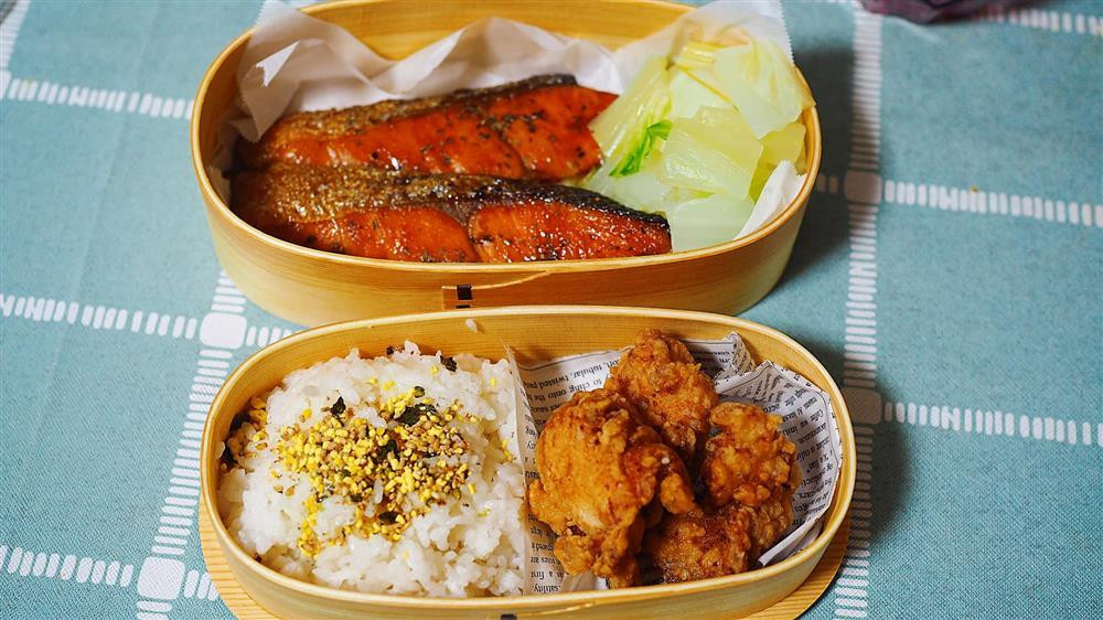 'Con gai nha nguoi ta', moi 8 tuoi da nau hang chuc mon-Hinh-12