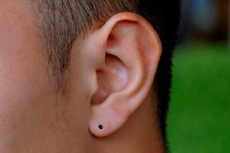 Đàn ông có 5 nốt ruồi này kiếm tiền cực đỉnh - Hình 3 Dan ong co 5 not ruoi nay kiem tien cuc dinh-Hinh-3