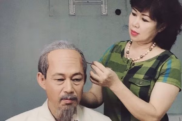 NSƯT Tiến Hợi - người nhiều lần đóng vai Bác Hồ nhất, qua đời ảnh 1