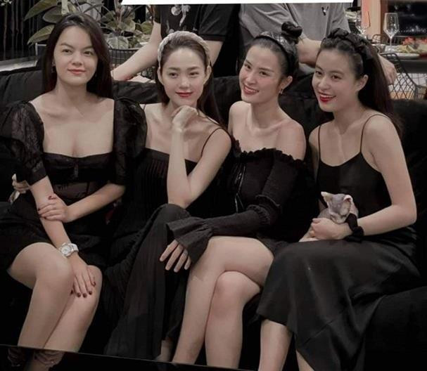 Nong: Mot ngoi sao dinh dam Vbiz sap len xe hoa?-Hinh-9