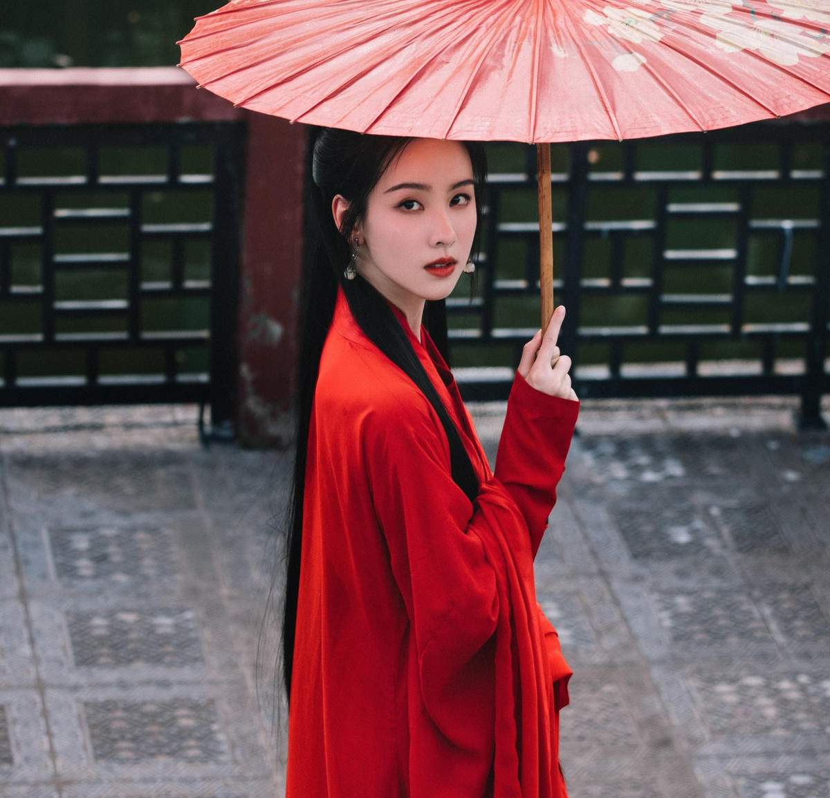 Dan dien vien dong 'Dong Ta Tay Doc' 2022-Hinh-9