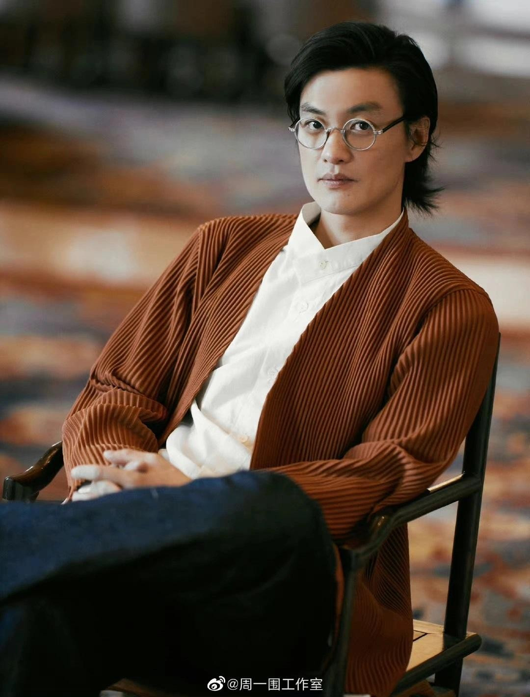 Dan dien vien dong 'Dong Ta Tay Doc' 2022-Hinh-7