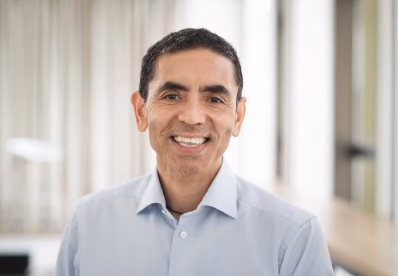 Cau chuyen tro thanh ty phu cua nguoi dung sau vac xin ngua Covid-19