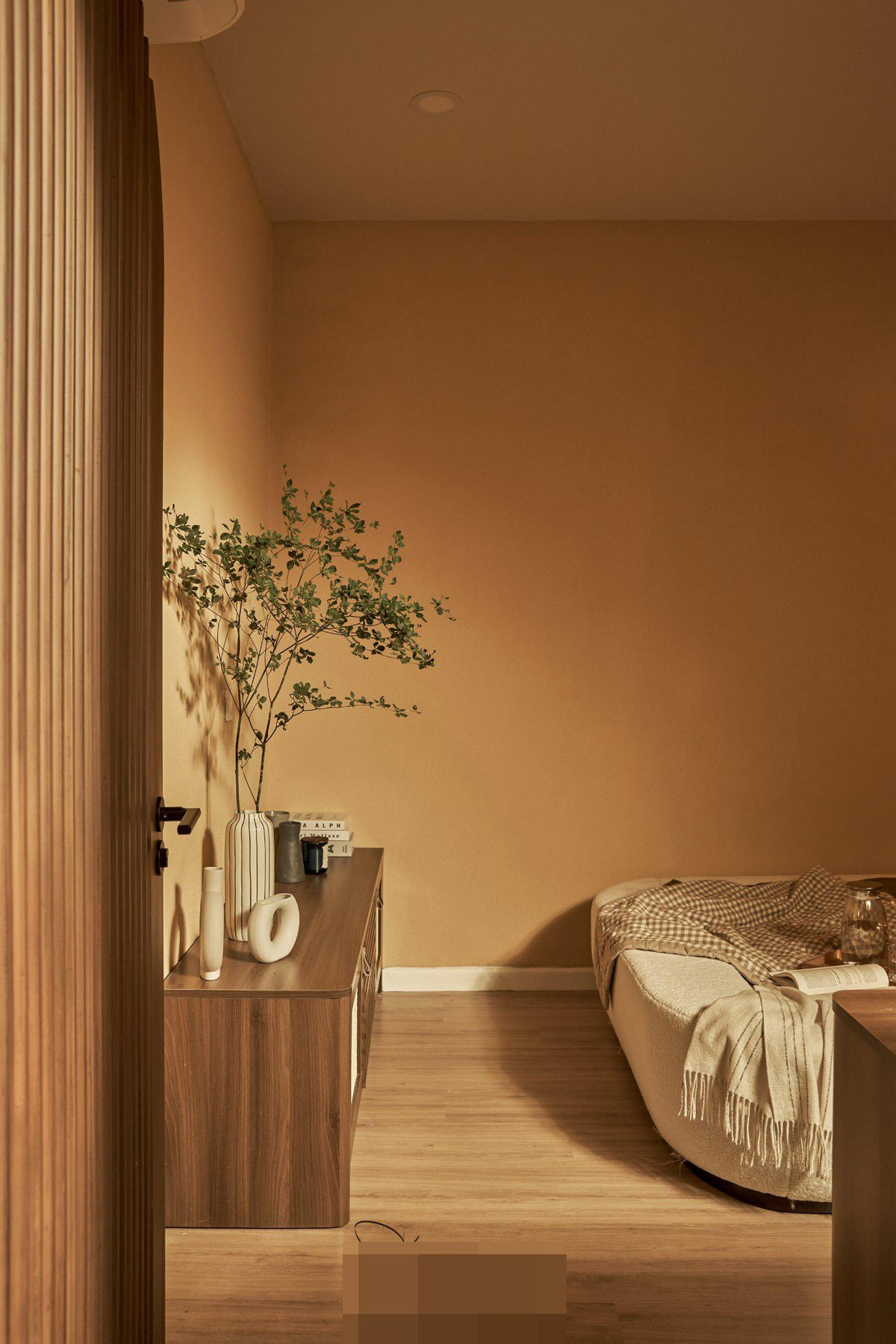 Can ho wabi sabi de cao su tho moc nhung dep khong goc chet-Hinh-7