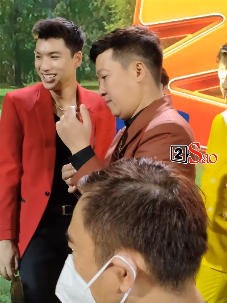 Truong Giang phat tuong, lo nong cam day bich moi goc-Hinh-5