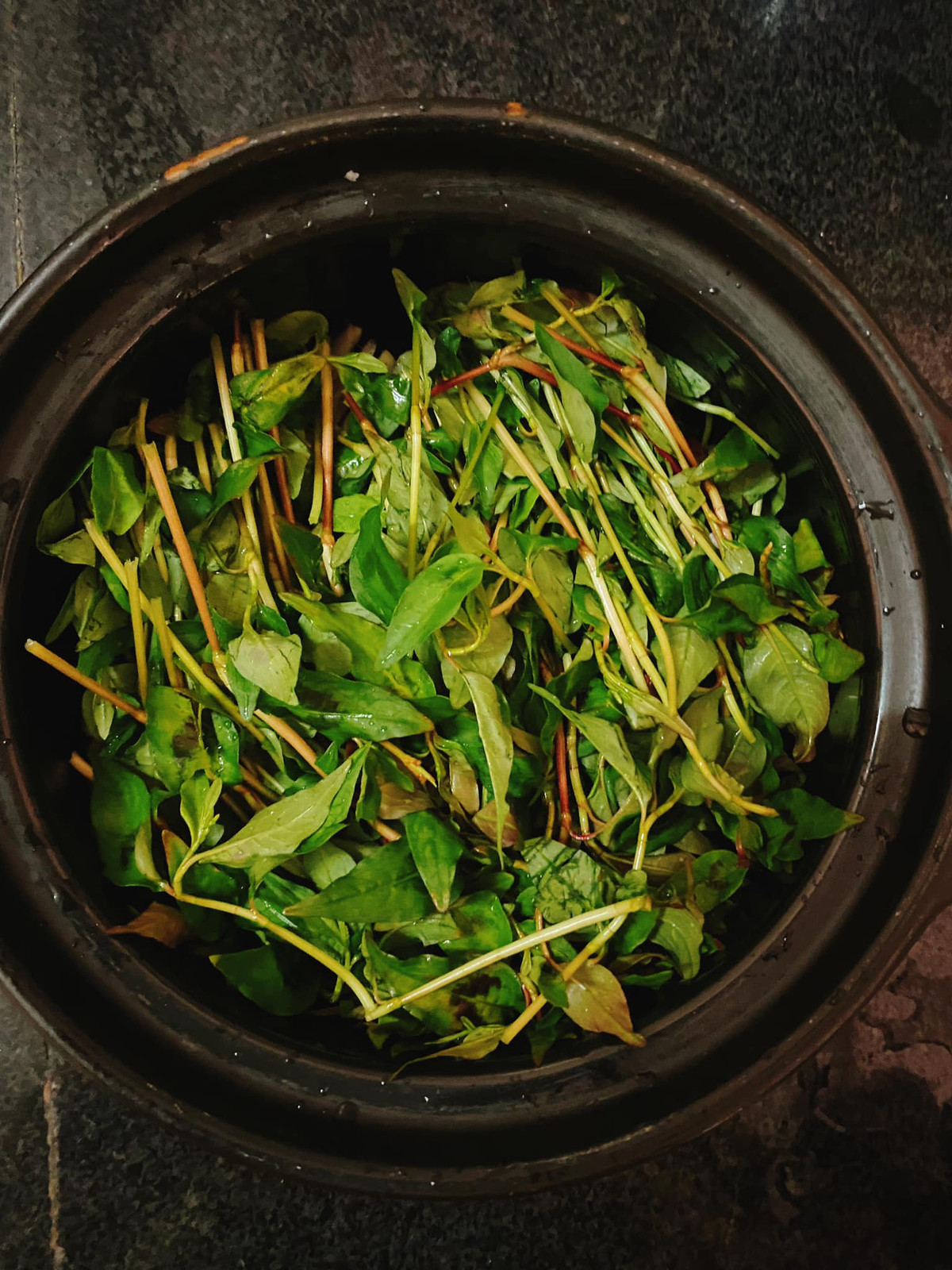 Hấp gà không cần nước, chỉ thêm những thứ này - Hình 5 Hap ga khong can nuoc, chi them nhung thu nay-Hinh-5