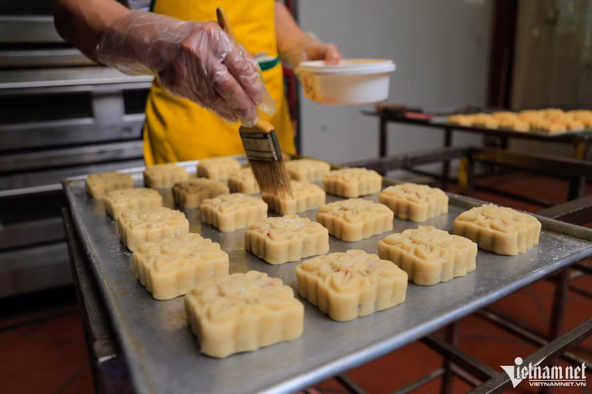 Hon 60 nam luu giu huong vi banh Trung thu truyen thong-Hinh-7
