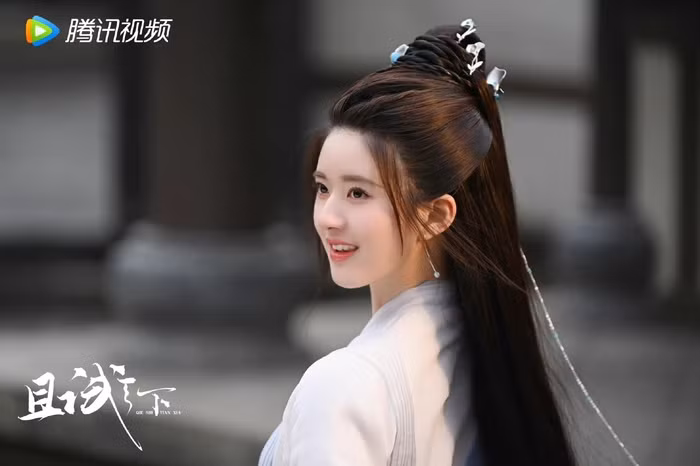 Trieu Le Dinh va Trieu Lo Tu lep ve truoc my nhan kem tieng nay-Hinh-3