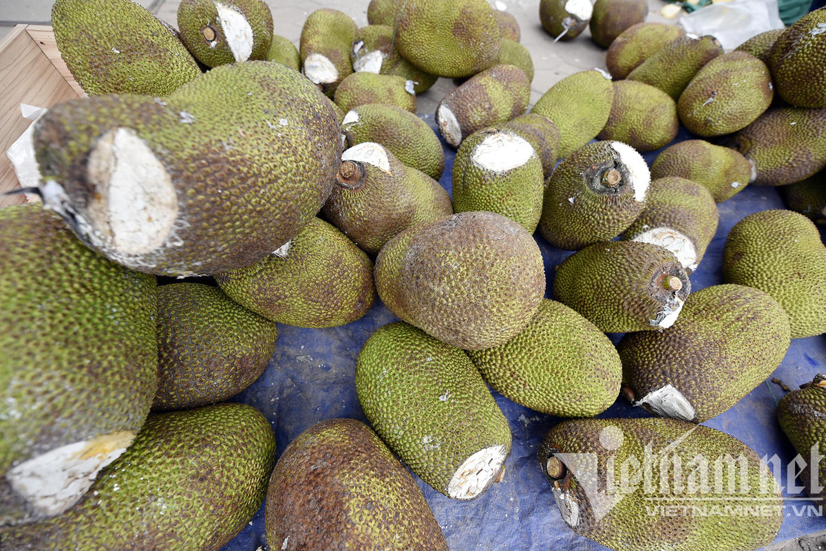 Loại quả siêu thực phẩm tràn chợ Hà Nội, giá siêu rẻ vẫn ế - Hình 3 Loai qua sieu thuc pham tran cho Ha Noi, gia sieu re van e-Hinh-3