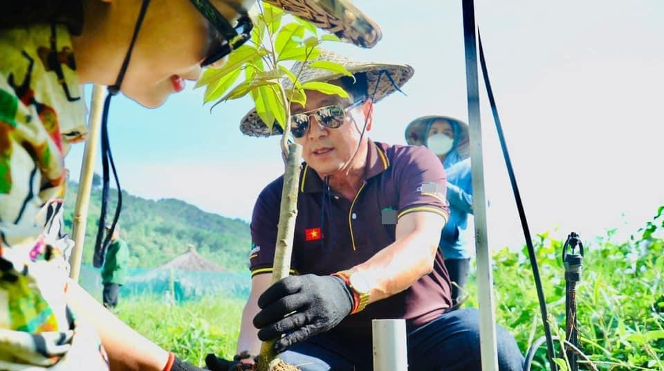 Cuoc song an nhan sau nghi huu cua nghe si Chi Trung-Hinh-3