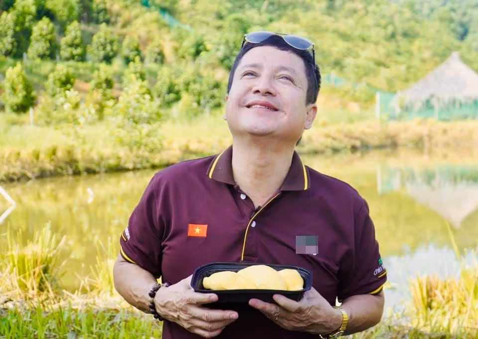 Cuoc song an nhan sau nghi huu cua nghe si Chi Trung