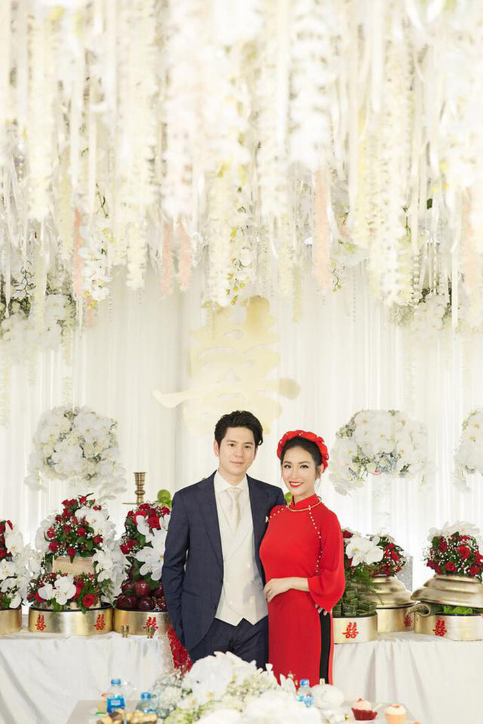 Tình cũ Trấn Thành cùng chồng về Việt Nam sống - Hình 3 Tinh cu Tran Thanh cung chong ve Viet Nam song-Hinh-3