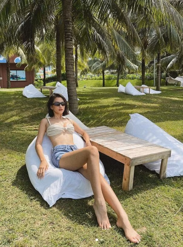 Chon bikini gian don van hut anh nhin, chi co the la Tieu Vy-Hinh-11