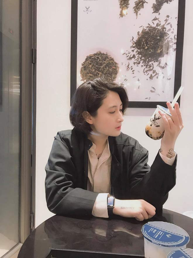 Co gai dong tinh thay doi bat ngo sau 4 nam chia tay nu MC VTV-Hinh-9