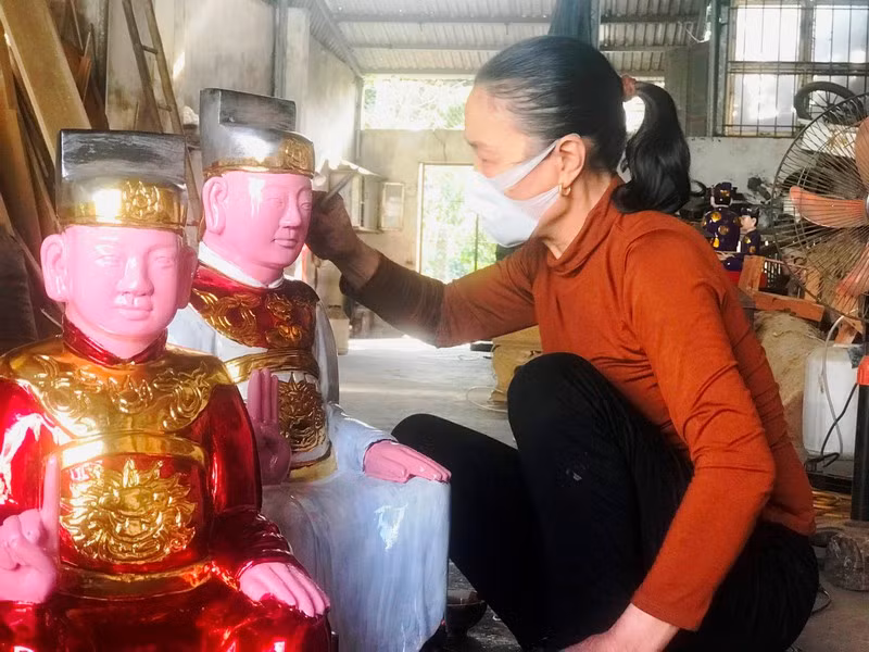 Ngoi mieu co co pho tuong “dung len, ngoi xuong” ho quoc, an dan-Hinh-5