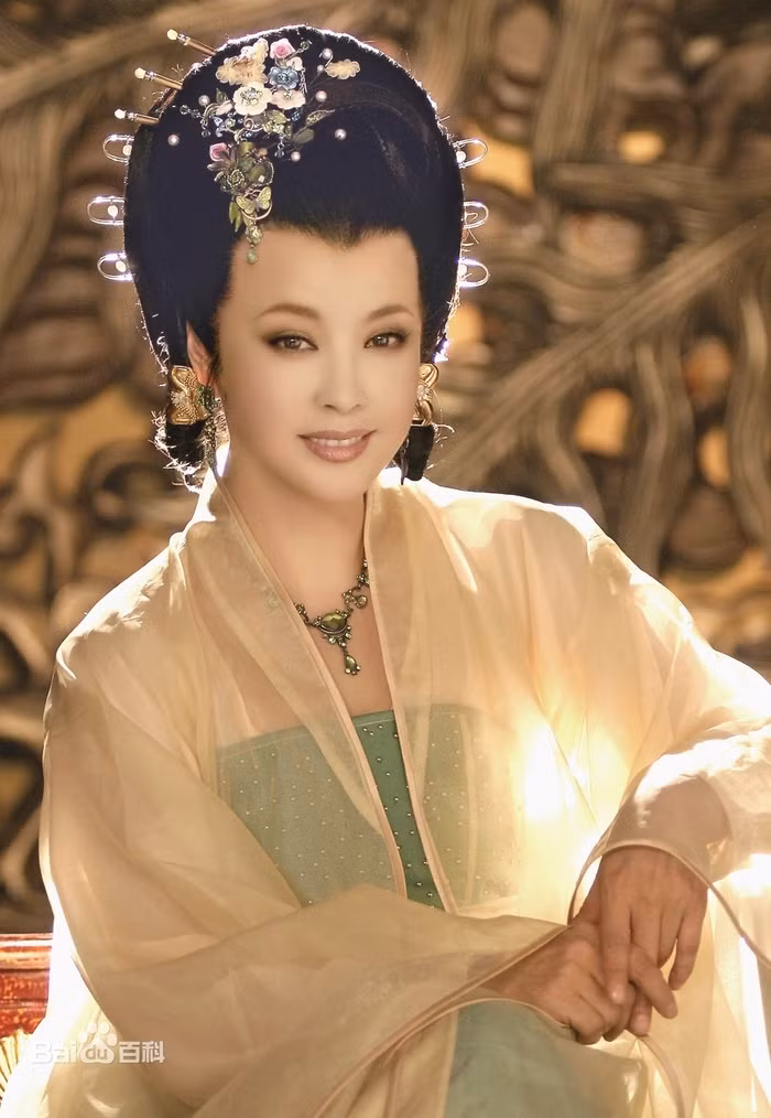 Mot nu dien vien khien netizen phat sot voi body 'cuc chay'-Hinh-11