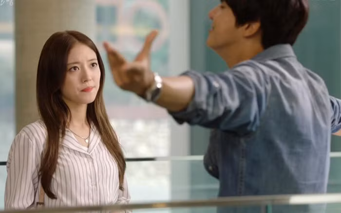 Con re cung phung bo me vo nhu vua den khi bi bai lo