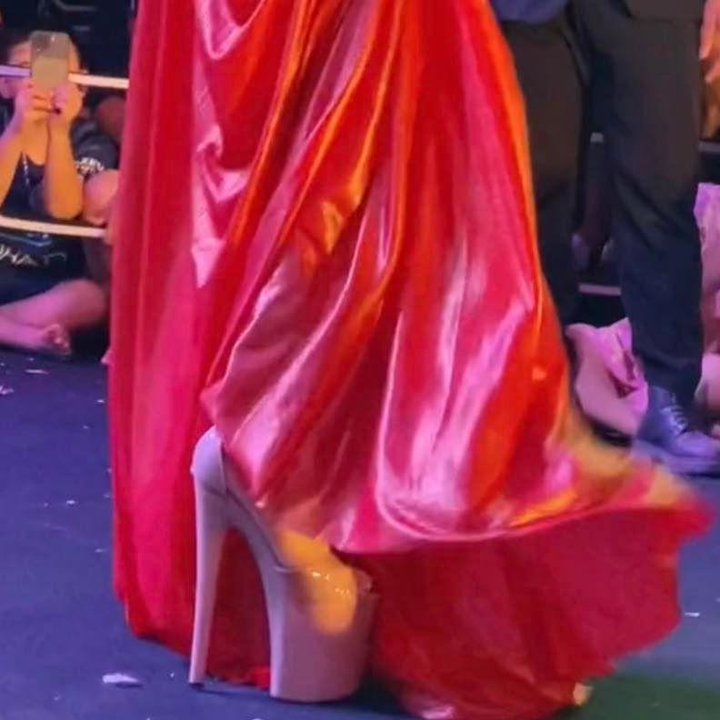 Hoa Minzy khien dan mang bat ngua nho chieu 'an gian'-Hinh-3