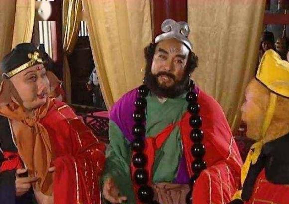 Sa Tang tren ca duong di chi giet chet mot con yeu quai