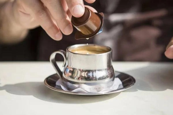 Uong ca phe theo 2 cach nay co the rut ngan cuoc song-Hinh-3