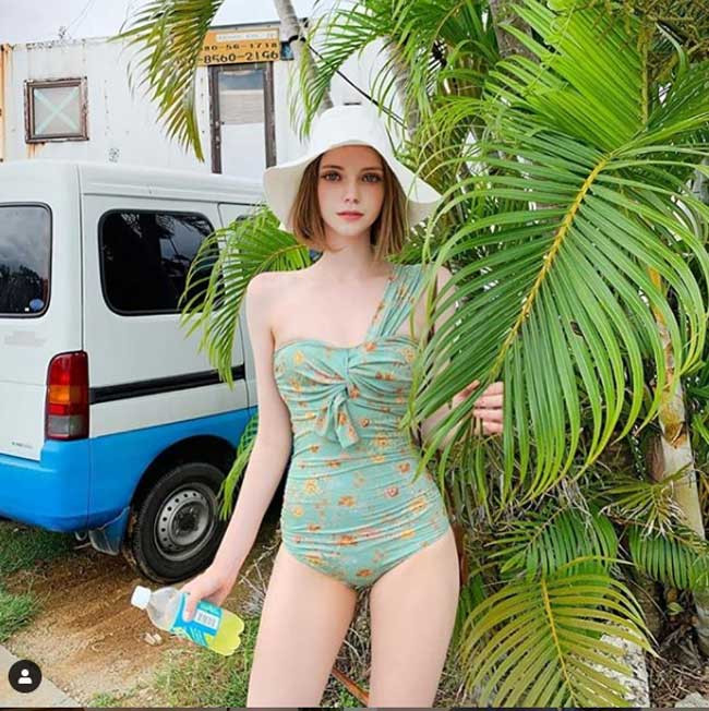 Thien than chau Au mac dep kieu ao boi co dien-Hinh-6